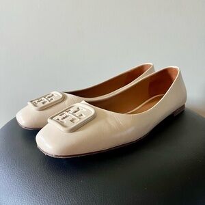 TORY BURCH US 9.5 M